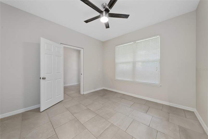 4 bedroom Townhouse at 8659 Vedder Lane, Randal Park, Orlando — photo 5