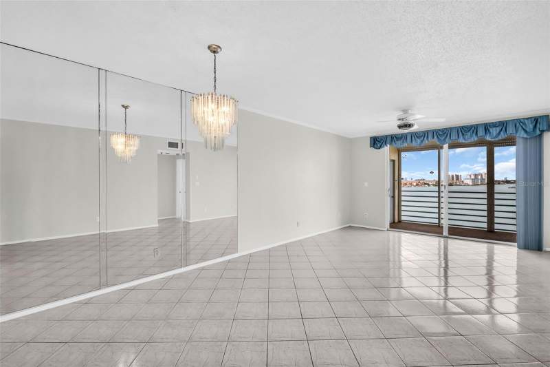 2 bedroom Condominium at 7932 Sailboat Key Boulevard #402, Harbourside Condo, South Pasadena — photo 4