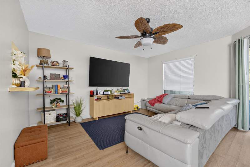 2 bedroom Townhouse at 2701 NE 10th Street #603, Oakbrook Village, Ocala — photo 3