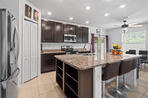 672 NW 247th Terr, Newberry FL - photo 6 of 6