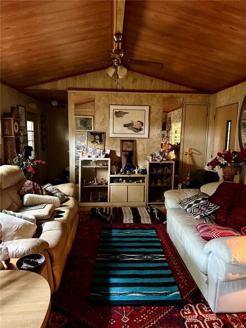 4 bedroom Manufactured Home at 11710 NE 222nd Lane, Three Lakes Estate, Fort Mc Coy — photo 2