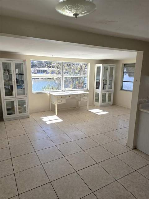 7212 Gulf Highlands Drive, Port Richey FL - photo 8 of 11