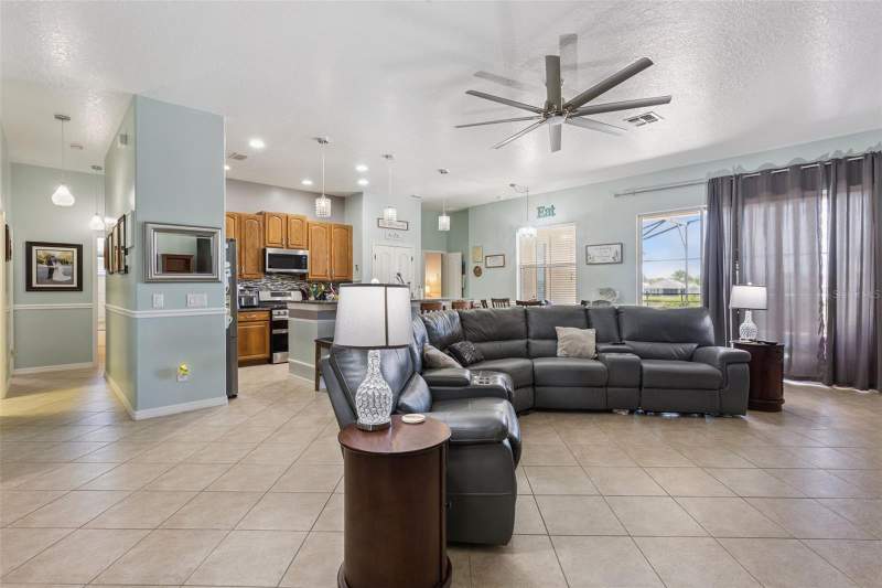 3 bedroom Single Family Residence at 220 Bayou Bend Road, Groveland Cascades Groveland Ph 01, Groveland — photo 5