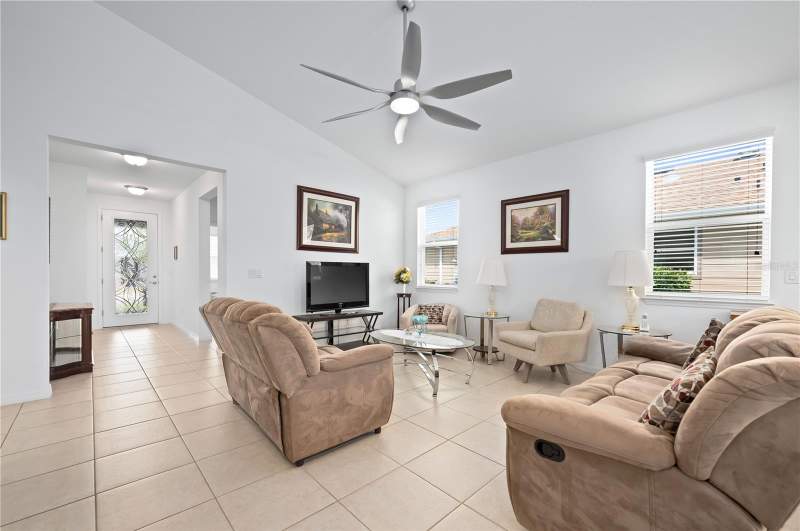 2 bedroom Single Family Residence at 5610 NW 37th Lane Road, Ocala Preserve Ph 1B & 1C, Ocala — photo 4