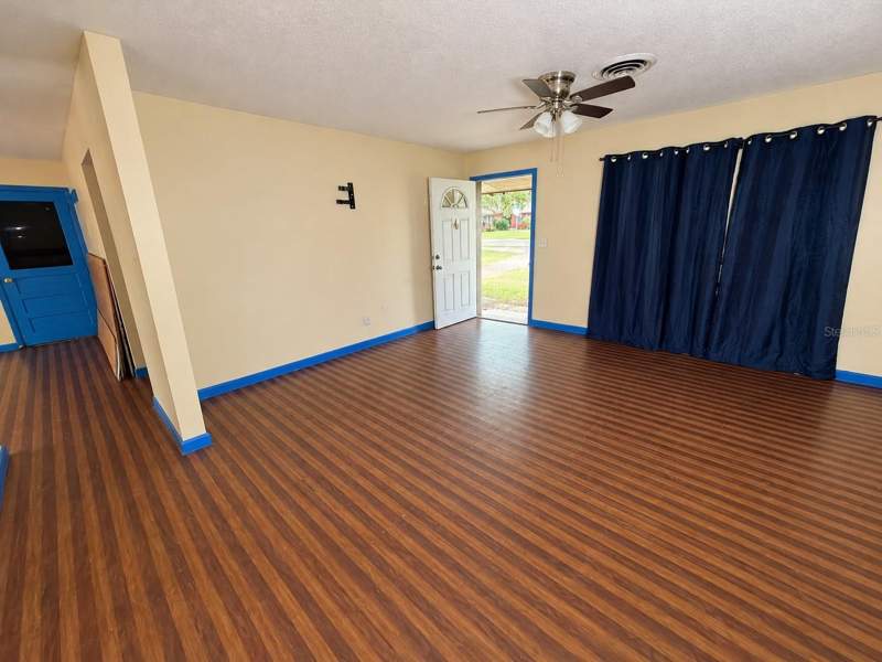 4 bedroom Single Family Residence at 751 NE 30th Avenue, Country Estate, Ocala — photo 2