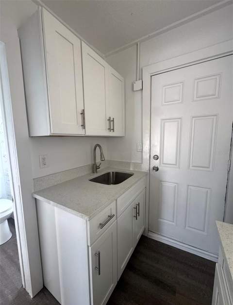 715 Jernigan Avenue, Orlando FL - photo 6 of 6