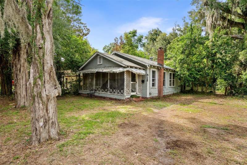 2 bedroom Single Family Residence at 512 NW 9th Avenue, J B Bailey Estate (Jenkins S/D), Gainesville — photo 2