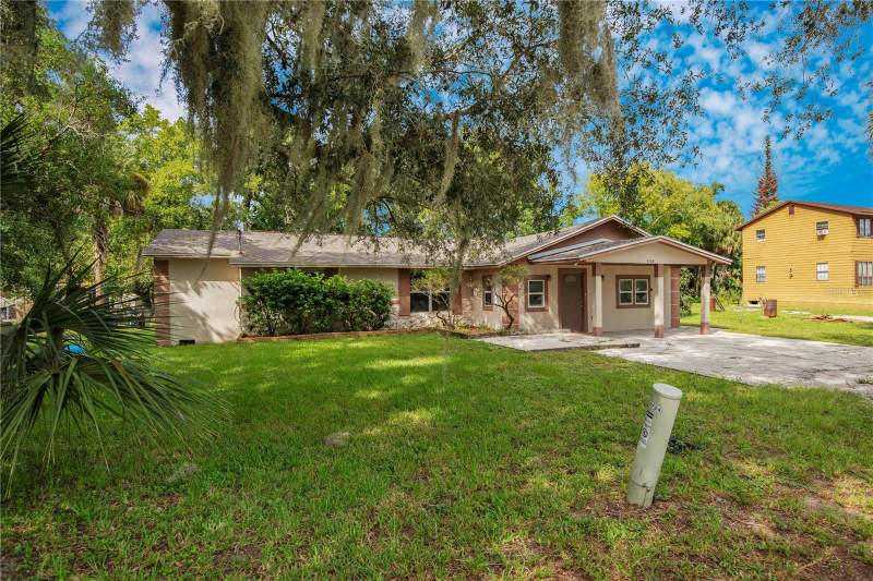 3 bedroom Single Family Residence at 3724 Washington Street, Canaan, Sanford — photo 2
