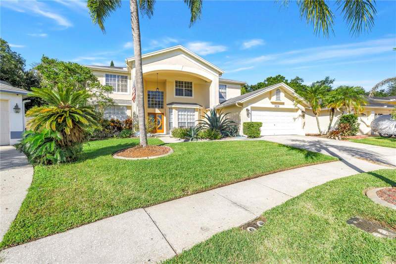 5 bedroom Single Family Residence at 10210 Vista Pointe Drive, Countryway Prcl B Trct 7 Ph 1, Tampa — photo 5