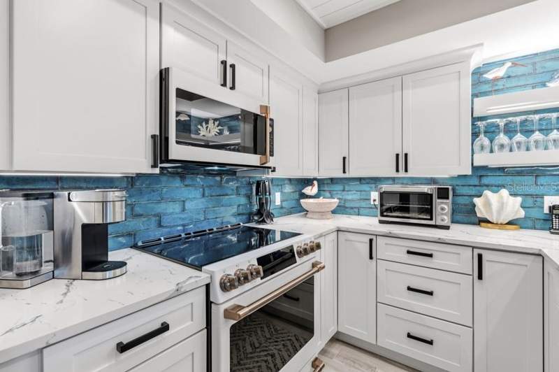 1 bedroom Condominium at 2055 Gulf Of Mexico Drive #G2-213, Seaplace I, Longboat Key — photo 4