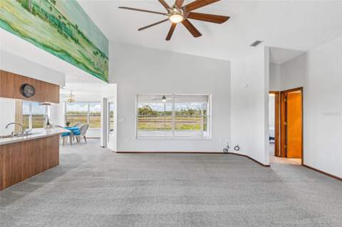 5247 Tropical Point, Weeki Wachee FL - photo 20 of 94