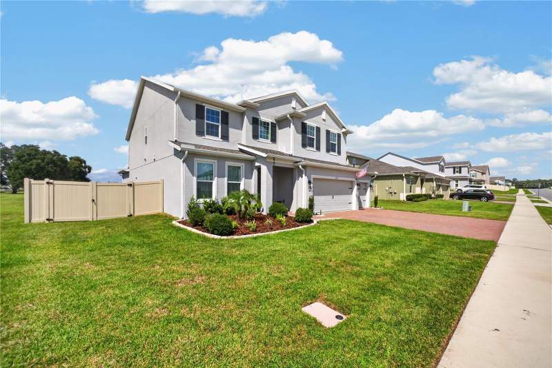 5 bedroom Single Family Residence at 5277 Obsidian Gate Drive, Bargrove Ph I, Mount Dora — photo 2