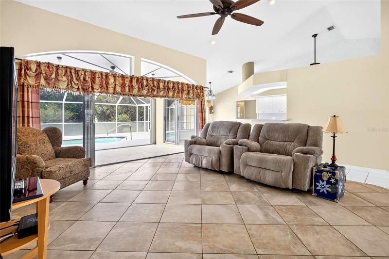3 bedroom Single Family Residence at 1967 Nuremberg Boulevard, Punta Gorda Isles Sec 23, Punta Gorda — photo 5