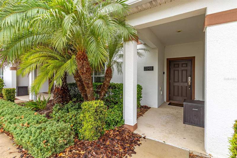 4 bedroom Townhouse at 3148 Pequod Place, Storey Lake Ph 1B-2A, Kissimmee — photo 2