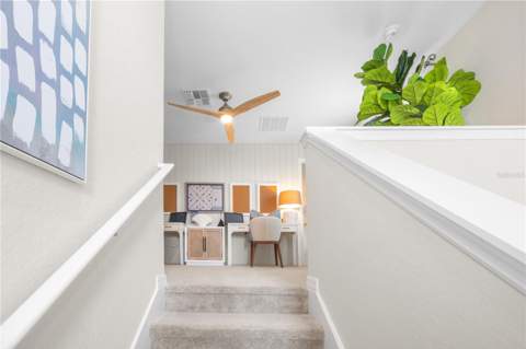 9076 Tequila Sunrise Drive, Sarasota FL - photo 8 of 32