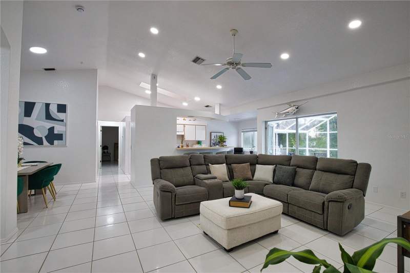 4 bedroom Single Family Residence at 3262 Steadman Street, Port Charlotte Sec 013, Port Charlotte — photo 5