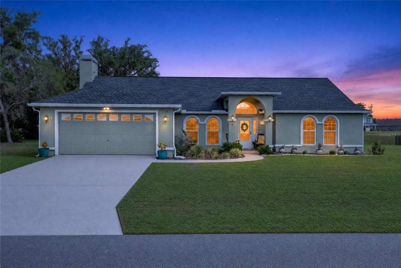 4 bedroom Single Family Residence at 54 Hickory Loop, Silver Spgs Shores Un 27, Ocala — photo 2