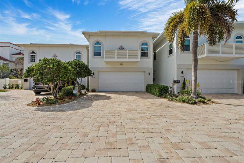 5 bedroom Townhouse at 830 Pinellas Bayway, Anglers Wharf Twnhms, Tierra Verde — photo 2