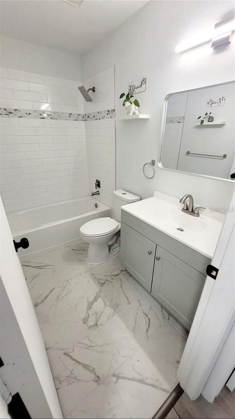 7820 Jenner Avenue, New Port Richey FL - photo 17 of 27
