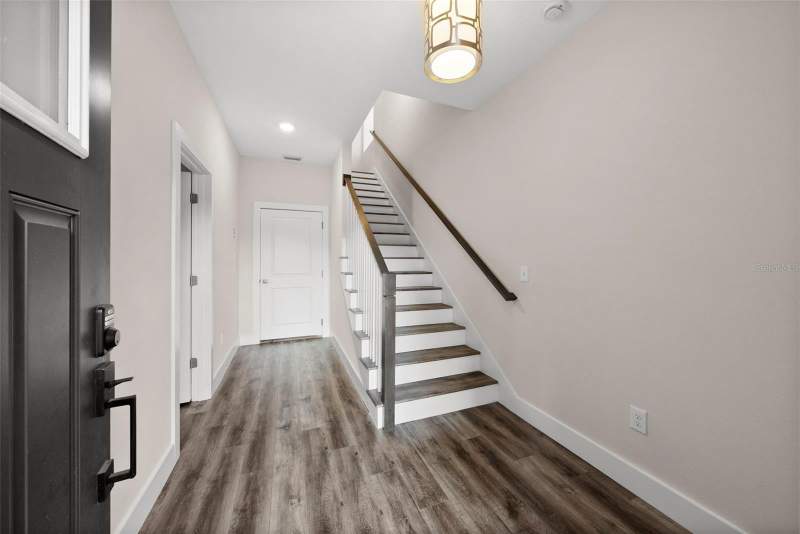 4 bedroom Townhouse at 3122 W Azeele Street #3, Azeele Twnhms, Tampa — photo 3