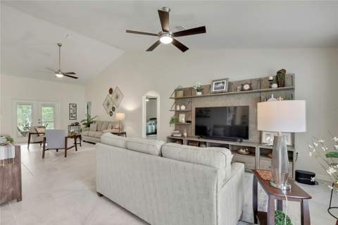 14108 Mulkerin Drive, Weeki Wachee FL - photo 8 of 44