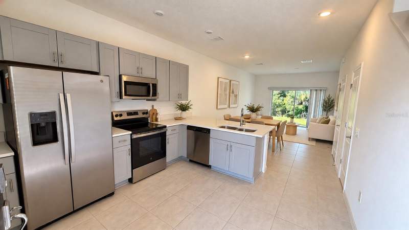 2 bedroom Townhouse at 3119 Skyline Loop, Westview Pod A Ph 1B & 2, Poinciana — photo 2