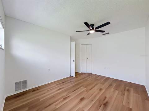 10819 Los Santos Dr, Port Richey FL - photo 15 of 22