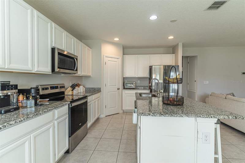 4 bedroom Single Family Residence at 735 Jefferson Street, Northridge Reserve, Davenport — photo 4