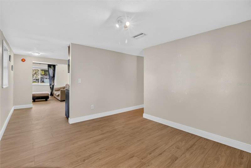 3 bedroom Single Family Residence at 3104 Stewart Street, Eaton Park, Lakeland — photo 4