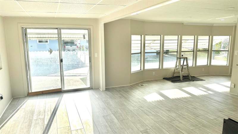 2 bedroom Manufactured Home at 9790 66th Street #37, Clearwater Cascade M/H Park Unrec, Pinellas Park — photo 5