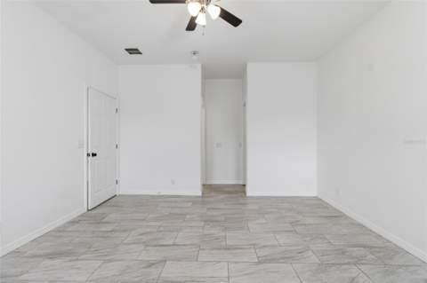 3702 Wiggins Leaf Street, Tampa FL - photo 10 of 23