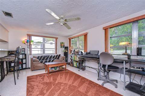 2128 Shannon Drive, Holiday FL - photo 13 of 21