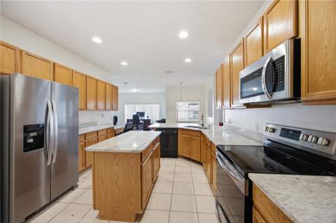3905 Bowfin Trail, Kissimmee FL - photo 12 of 39