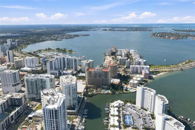 4 bedroom Condominium at 1111 Ritz Carlton Drive #1704, The Residences, Sarasota — photo 3