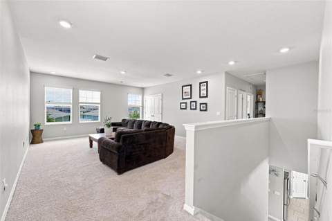 8673 Bower Bass Circle, Wesley Chapel FL - photo 14 of 43
