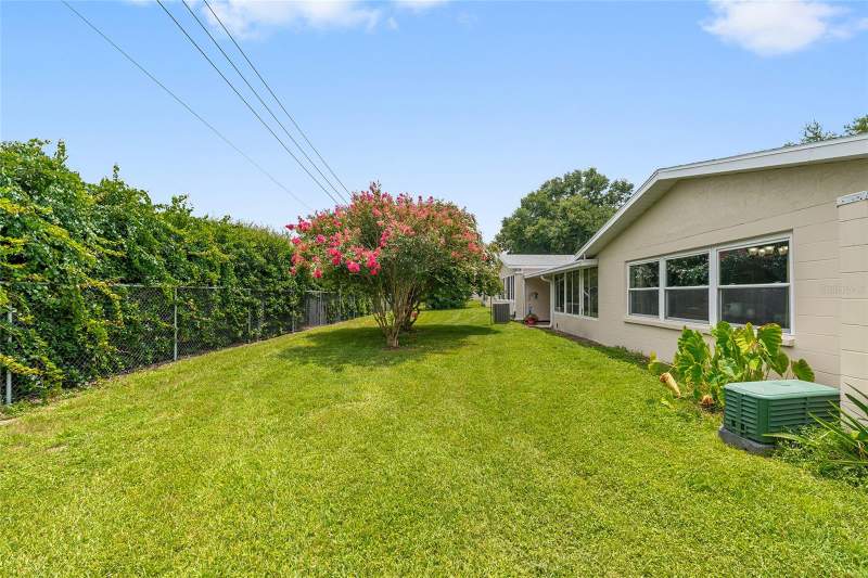 2 bedroom Villa at 8555 SW 93rd Street #C, On Top Of The World, Ocala — photo 5
