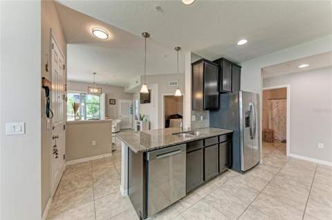 3129 Oriole Drive #102, Sarasota FL - photo 14 of 60