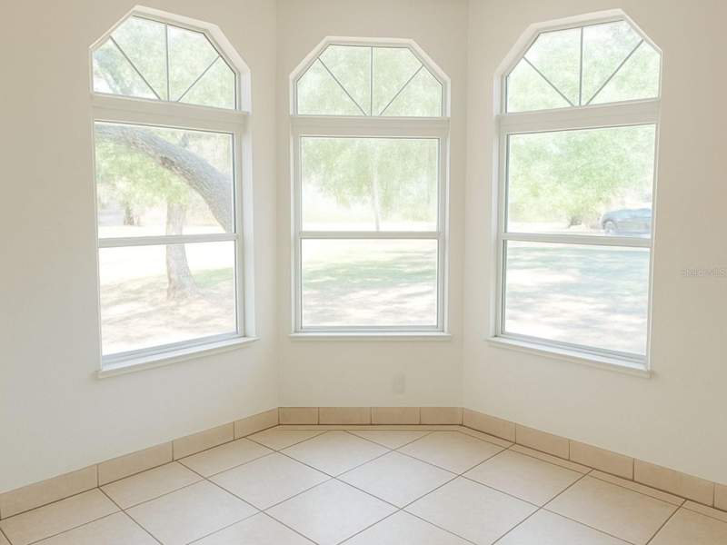 3 bedroom Manufactured Home at 14640 NE 149th Lane, Eureka Shores, Fort Mc Coy — photo 5