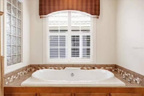 6124 Foxfield Court, Windermere FL - photo 23 of 48