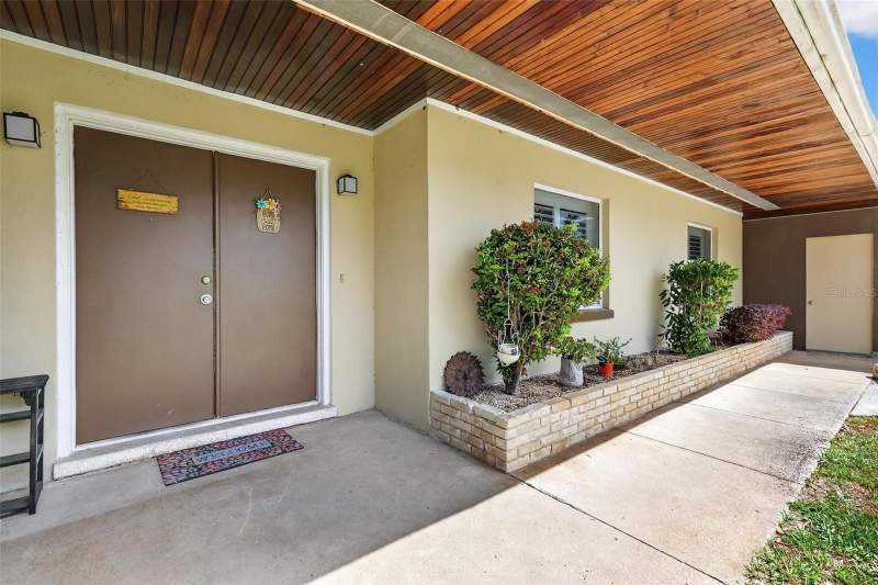 3 bedroom Single Family Residence at 17923 Florida Street, Silver Beach Heights, Umatilla — photo 2