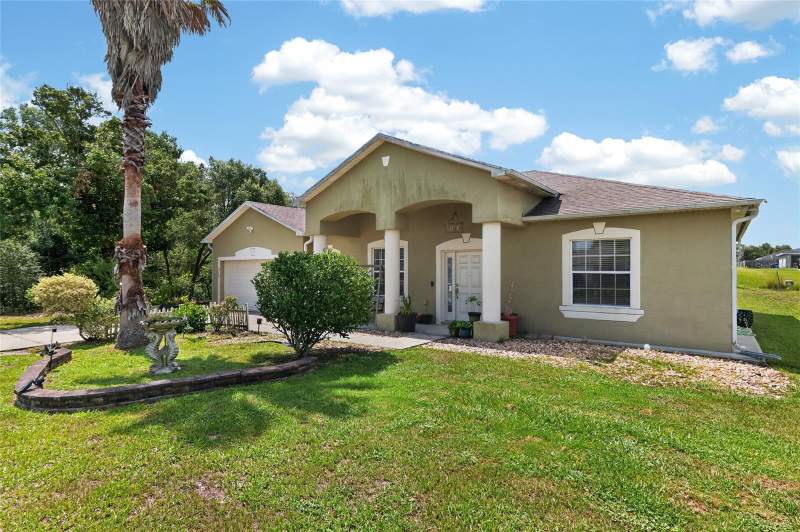 3 bedroom Single Family Residence at 2728 SW 153rd Place Road, Marion Oaks Un 03, Ocala — photo 1