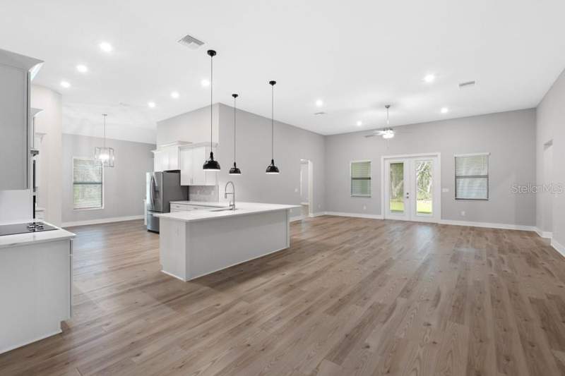 4 bedroom Single Family Residence at 17444 Nokota Avenue, Bella Terra, Hudson — photo 5