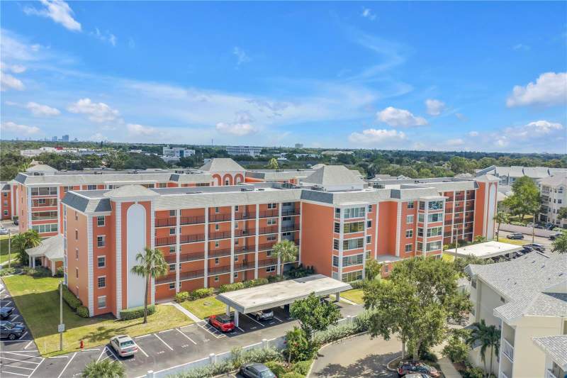 Crosswinds Colony One Condo