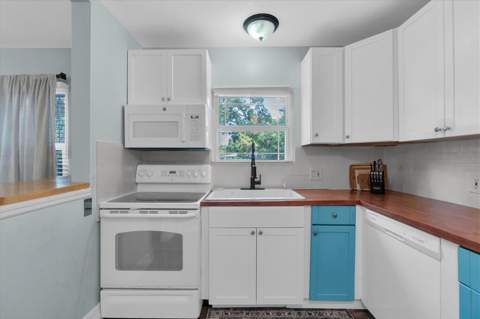 2925 Park Street, St Petersburg FL - photo 8 of 35