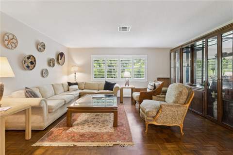 1325 Overlook Drive, Mount Dora FL - photo 6 of 6