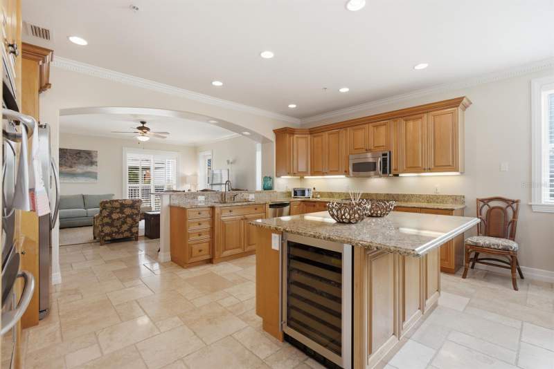 4 bedroom Single Family Residence at 2718 Gulf Boulevard #2, Westwind A Sub, Indian Rocks Beach — photo 3