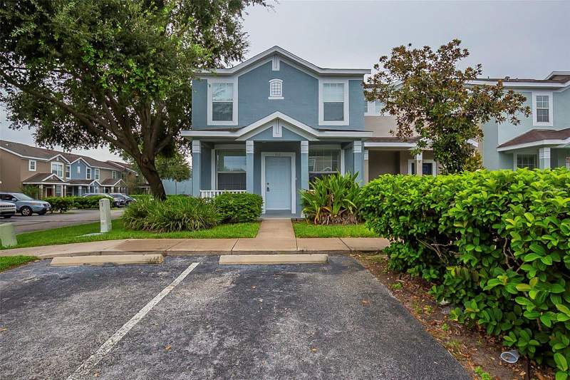 Lakewood Ridge Townhomes