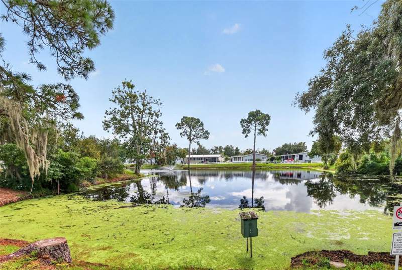 2 bedroom Manufactured Home at 3403 Wekiva Road, Tavares Fox Run Mobile Home, Tavares — photo 3