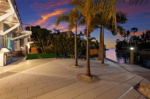 511 59th Street, Bradenton Beach FL - photo 9 of 91