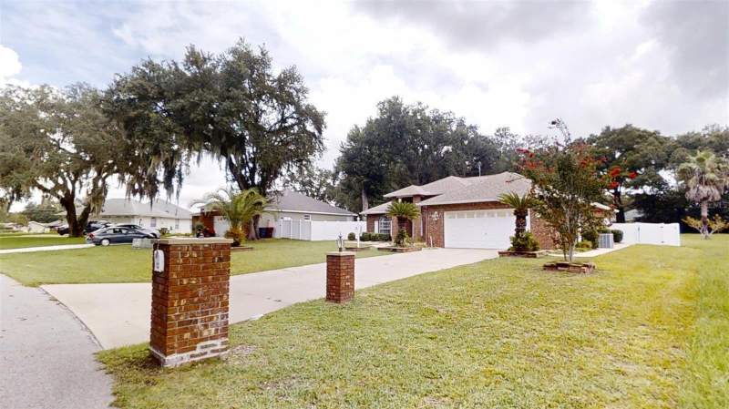 3 bedroom Single Family Residence at 10625 SW 73rd Avenue, Kings Court, Ocala — photo 3